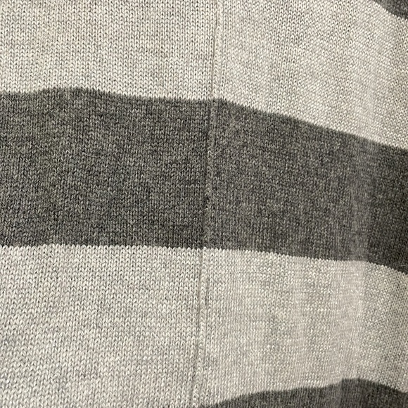 Smart Set striped long sleeve sweater (sz lg) - Picture 3 of 10